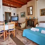 Apartamento Verga Beachfront House Kalamata