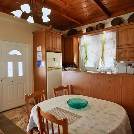 Verga Beachfront House * Kalamata