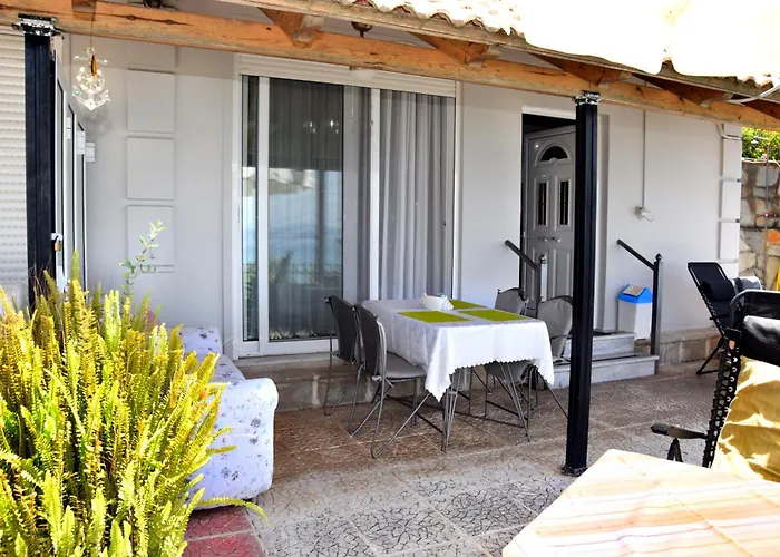 Apartmán Verga Beachfront House