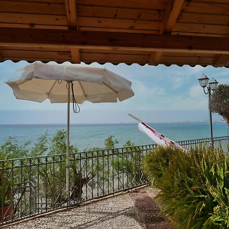Verga Beachfront House By 
