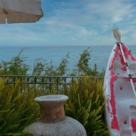 Διαμέρισμα Verga Beachfront House