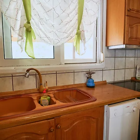 Verga Beachfront House Daire *