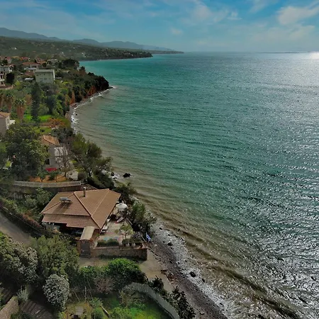 Verga Beachfront House By 