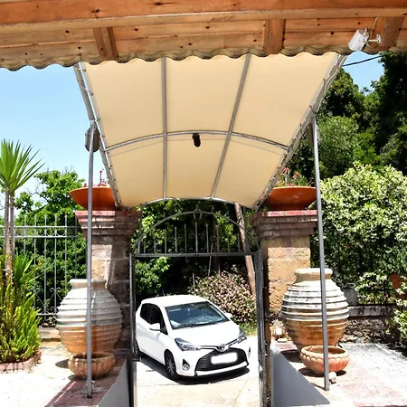 Verga Beachfront House Διαμέρισμα Καλαμάτα