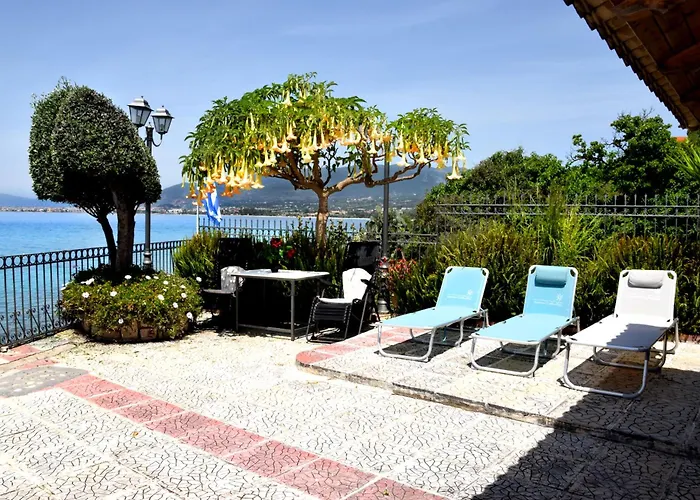 Apartman Verga Beachfront House